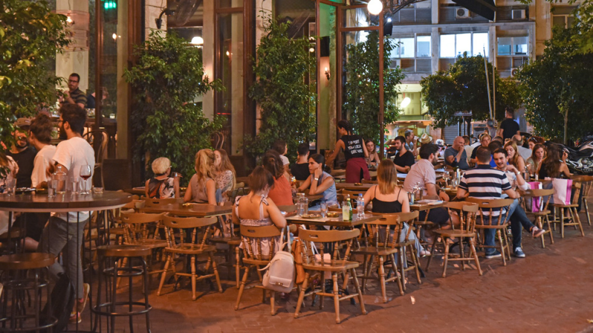 Κορωνοϊός: Ψυχαγωγία, μουσική, ωράριο ελεύθερα για τους εμβολιασμένους