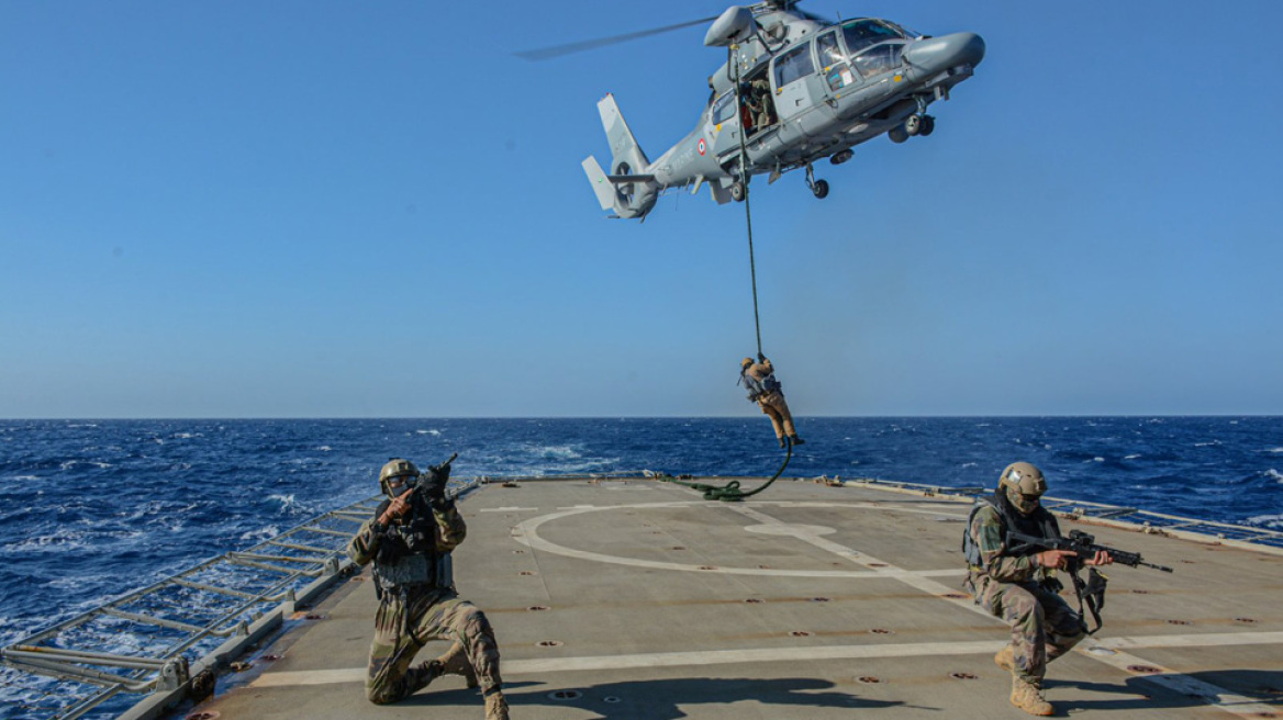 Εντυπωσιακές εικόνες από την αεροναυτική άσκηση «Eunomia 2/2021» στην Ανατολική Μεσόγειο