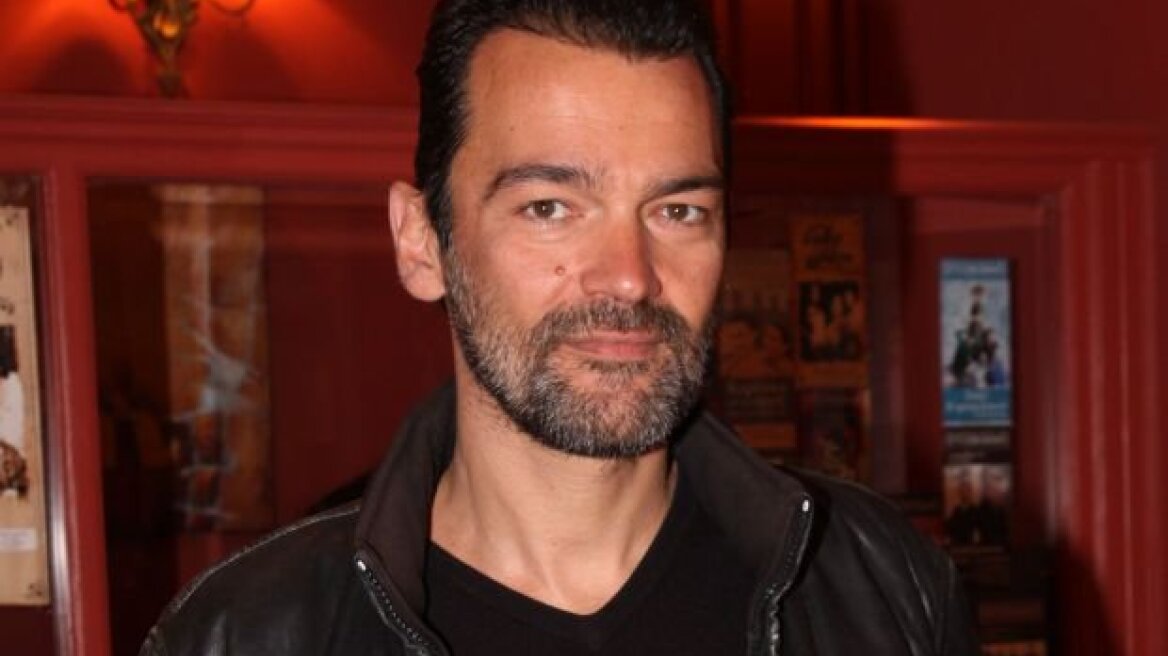 Κωνσταντίνος Καζάκος: «Ήμουν η φωνή του Ντόναλντ Ντακ, μετάνιωσα πολύ που δεν πήγα στην Αμερική με την Disney»