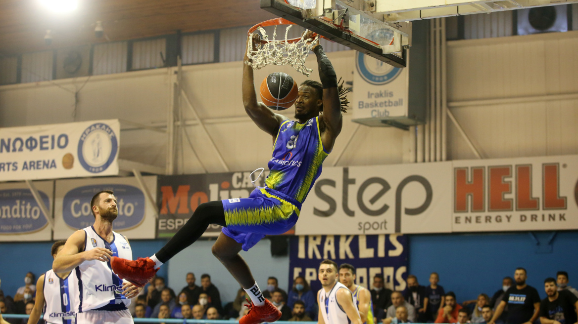 Stoiximan Basket League, Ηρακλής-Περιστέρι 76-79: Πρώτη νίκη στο Ιβανώφειο