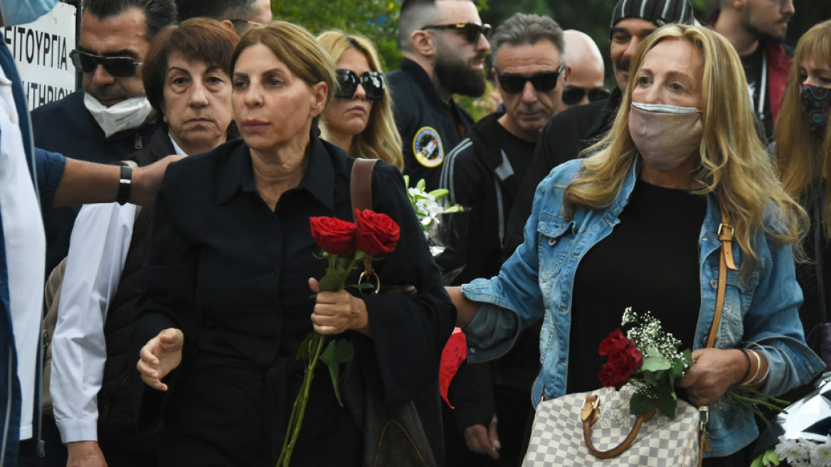 Σε στενό οικογενειακό κύκλο τελέστηκε το μνημόσυνο του Mad Clip