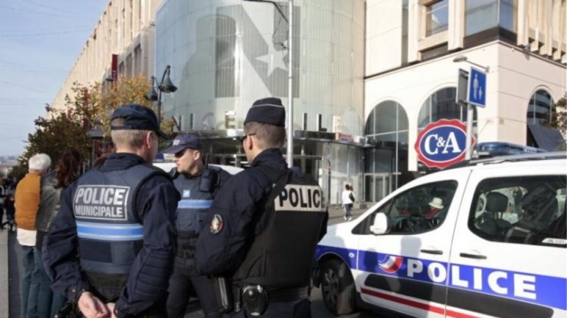 Καταδικάστηκε σε κάθειρξη 9 ετών ο ηγέτης της ακροδεξιάς οργάνωσης OAS στη Γαλλία
