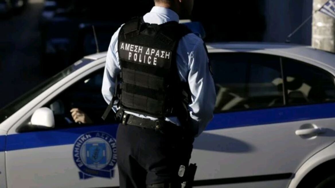 Μεταγωγή-Γολγοθάς για τραβεστί-δολοφόνο των Εξαρχείων