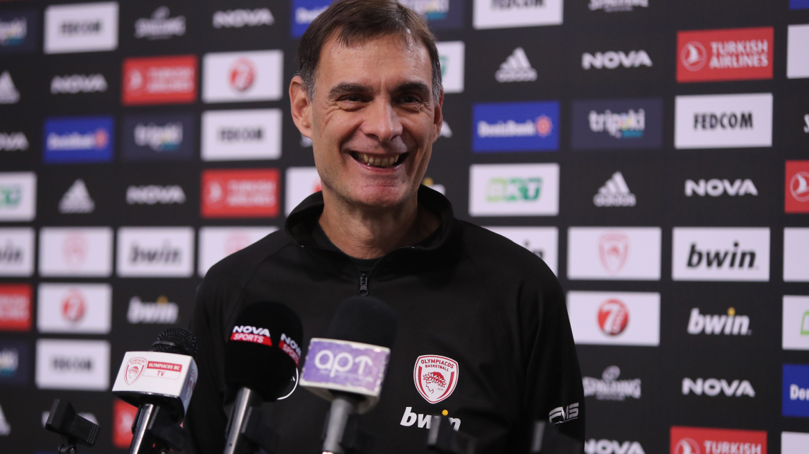 Μπαρτζώκας: «Δεν πρέπει να σταθούμε περισσότερο στην Μπαρτσελόνα»