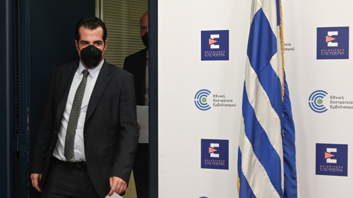 Πλεύρης για παρελάσεις: Δεν θα υπάρξει περιορισμός, στόχος είναι η επιστροφή στην κανονικότητα