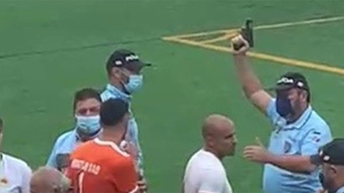 Πυροβολισμοί από αστυνομικό σε επεισόδια εντός γηπέδου στην Πορτογαλία! - Δείτε βίντεο