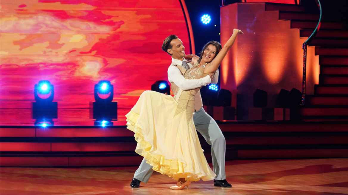 Dancing With The Stars: Τα πιο λαμπρά αστέρια!