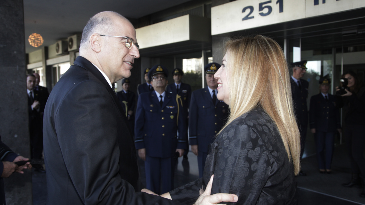 Δένδιας για Φώφη Γεννηματά: Η σεμνή και σοβαρή παρουσία της κοσμούσε το ελληνικό πολιτικό σκηνικό
