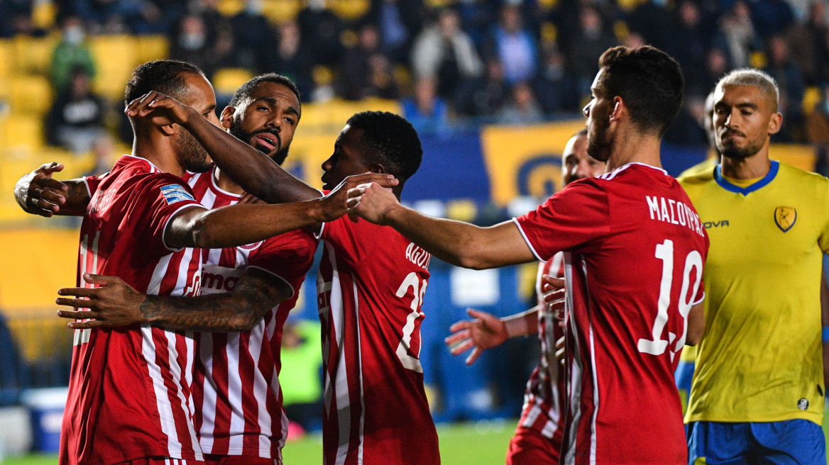 Super League 1, Παναιτωλικός-Ολυμπιακός 1-2: Με Τικίνιο και Ελ Αραμπί... στην κορυφή! - Δείτε τα γκολ