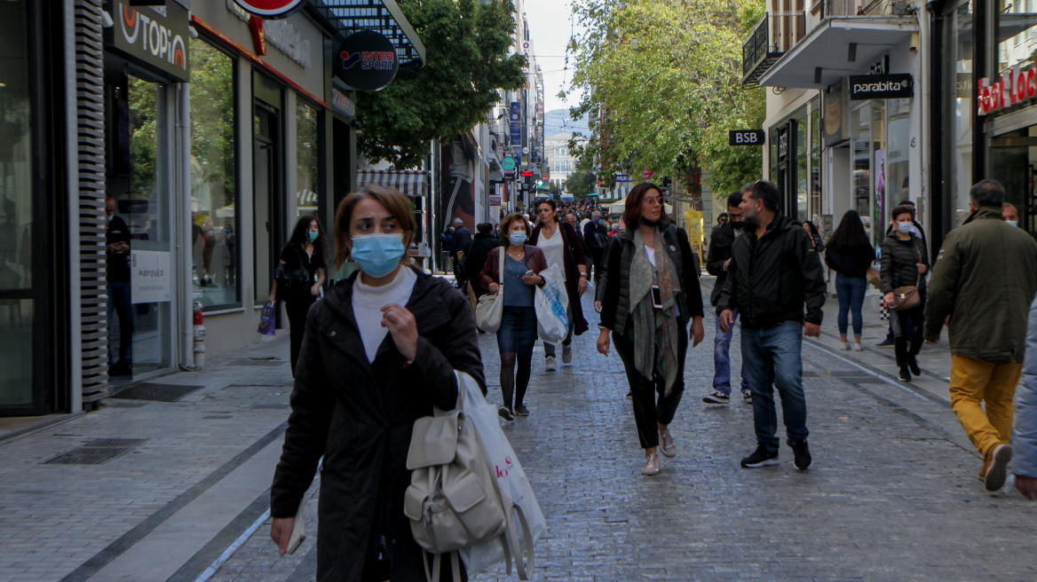 Γκάγκα: Είναι πιθανό να ζητηθούν περισσότερα τεστ από τους ανεμβολίαστους