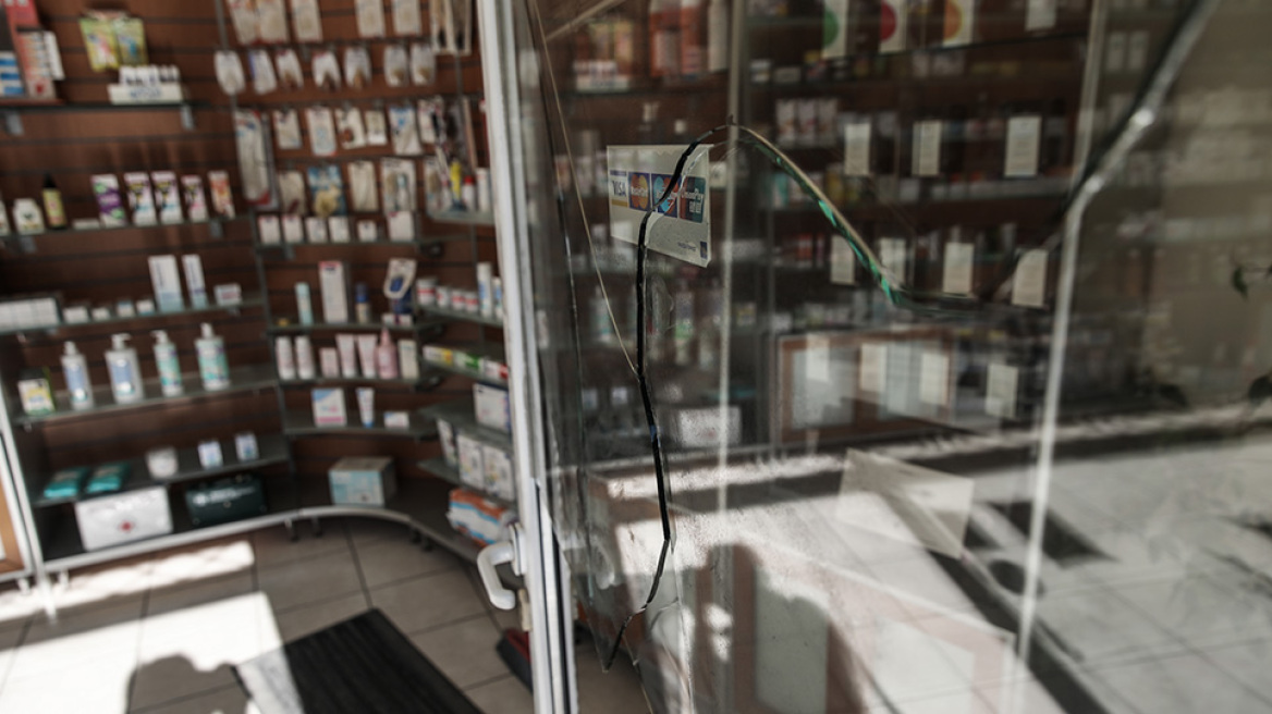 Θεσσαλονίκη: Χειροπέδες σε φαρμακοποιό για κατοχή παράτυπων συνταγογραφημένων σκευασμάτων