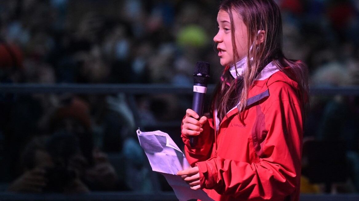 Η COP26 είναι μια «αποτυχία», δηλώνει η Γκρέτα Τούνμπεργκ μπροστά σε χιλιάδες νέους στη Γλασκώβη