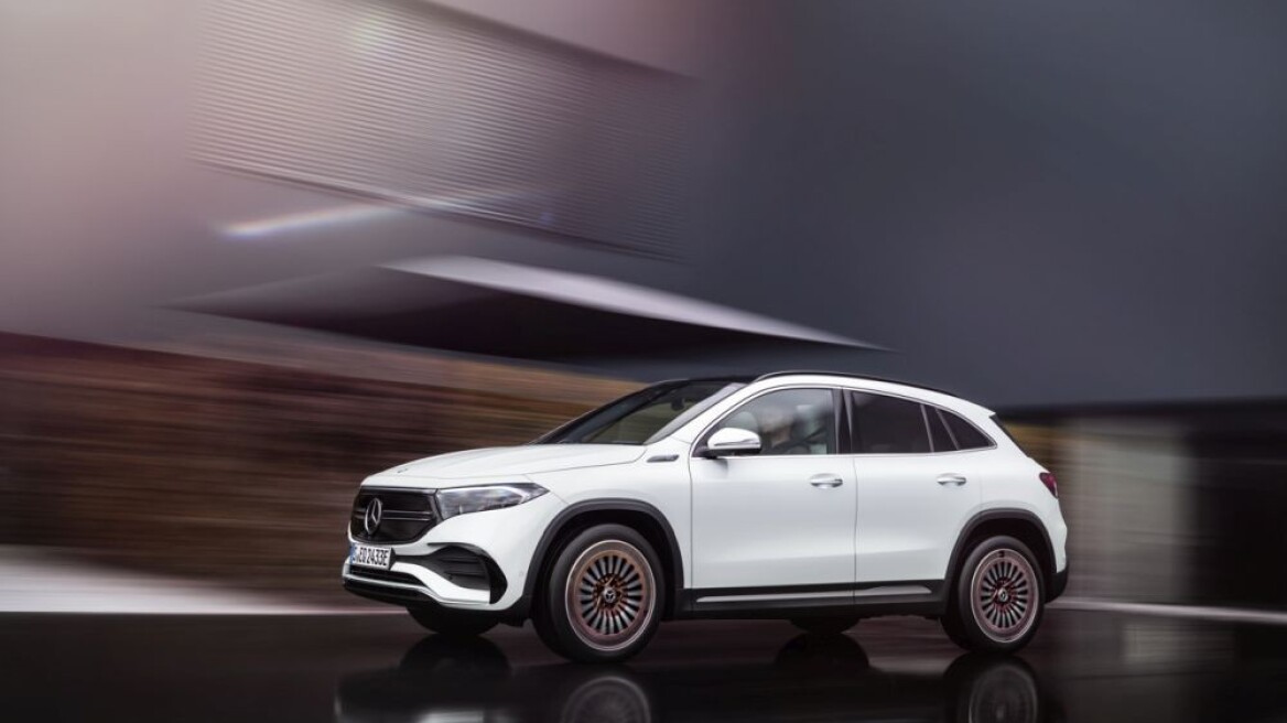 Mercedes USA: Υποχρεωτικός εμβολιασμός εργαζομένων