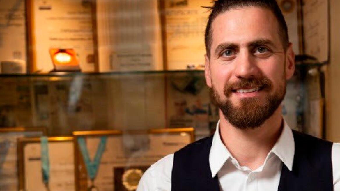 Ο Κώστας Παπαδόπουλος ζητάει δημόσια συγγνώμη από τον Αλέξη Παππά για τις προσβλητικές δηλώσεις εναντίον του