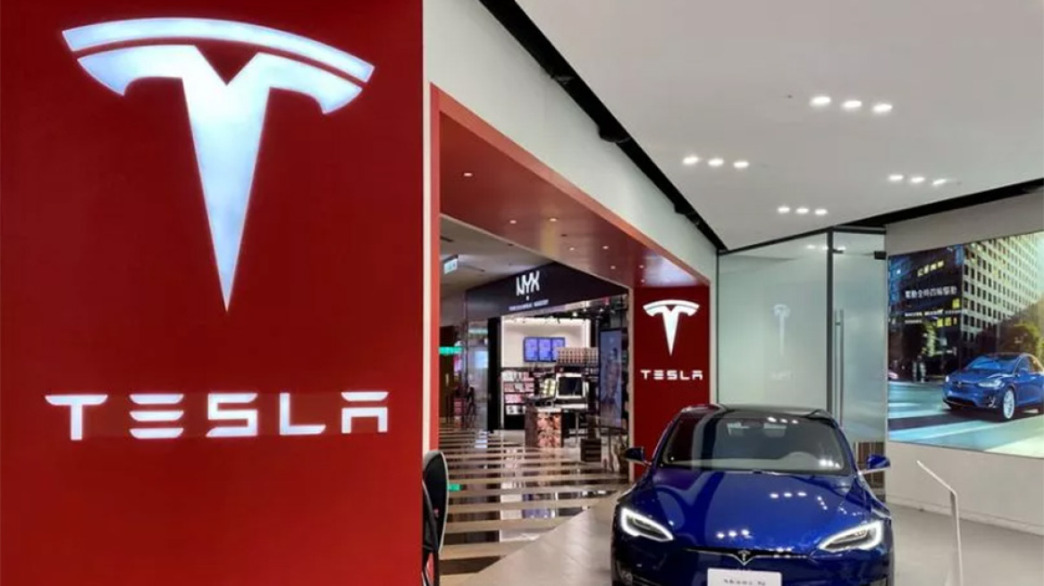 Πόσα χρήματα θα είχατε σήμερα αν επενδύατε στην Tesla πριν από 1, 5 ή 10 χρόνια;