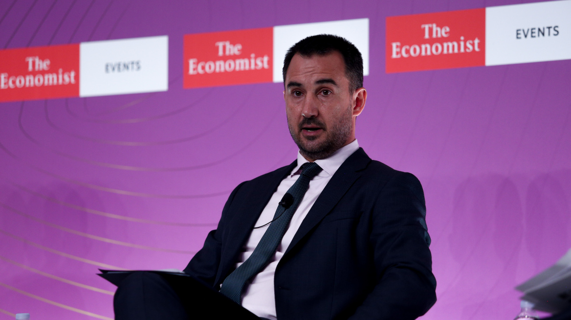 «Η κυβέρνηση οφείλει να σταματήσει τη μετάθεση των ευθυνών της στις πλάτες άλλων», διαμηνύει ο Χαρίτσης