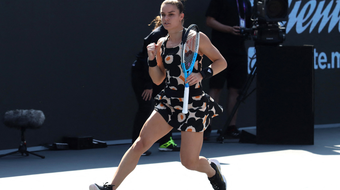 WTA Finals: Eμφατική νίκη για τη Σάκκαρη στην πρεμιέρα, καθάρισε» με 6-2, 6-4 τη Σβιόντεκ