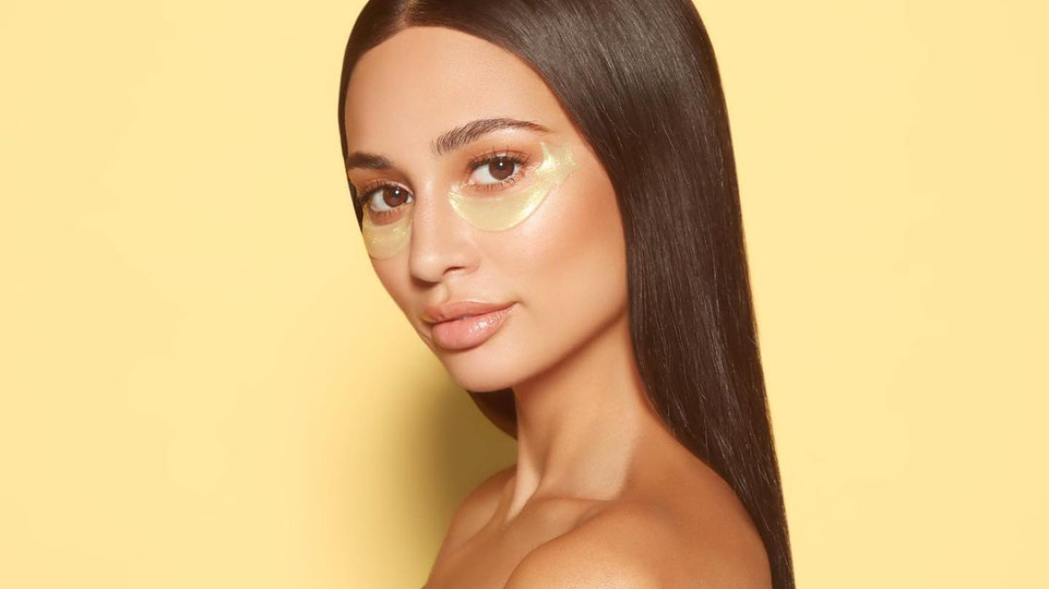 Οι sheet μάσκες ματιών που θα σας βοηθήσουν να ξεκινήσετε τη νέα εβδομάδα ξεκούραστοι