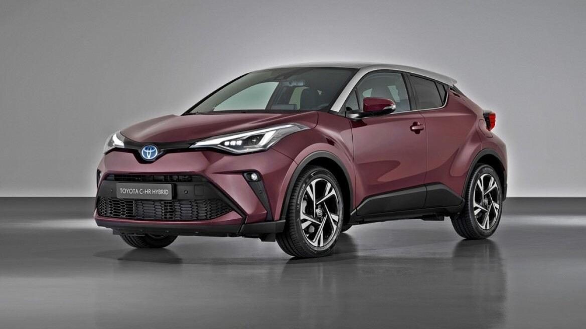 To Toyota C-HR ανανεώνεται