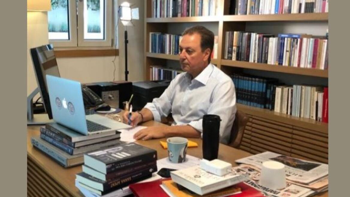 Θετικός στον κορωνοϊό ο υπουργός Αγροτικής Ανάπτυξης Σπήλιος Λιβανός