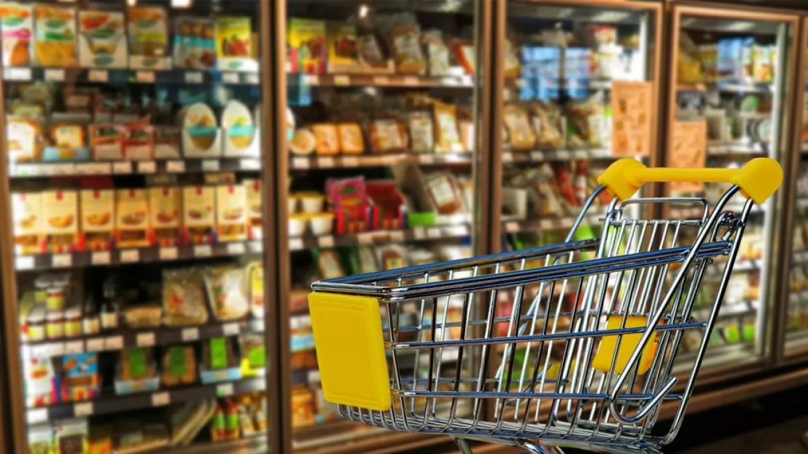 Ο πληθωρισμός «καλπάζει» και τον Δεκέμβριο