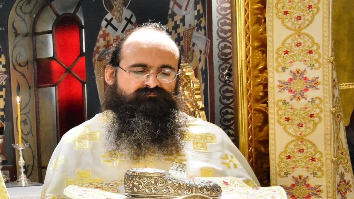 Κορωνοϊός - Θεσσαλονίκη: Με Covid νοσηλεύονται οι γονείς και ο αδερφός του 46χρονου ανεμβολίαστου ιερέα