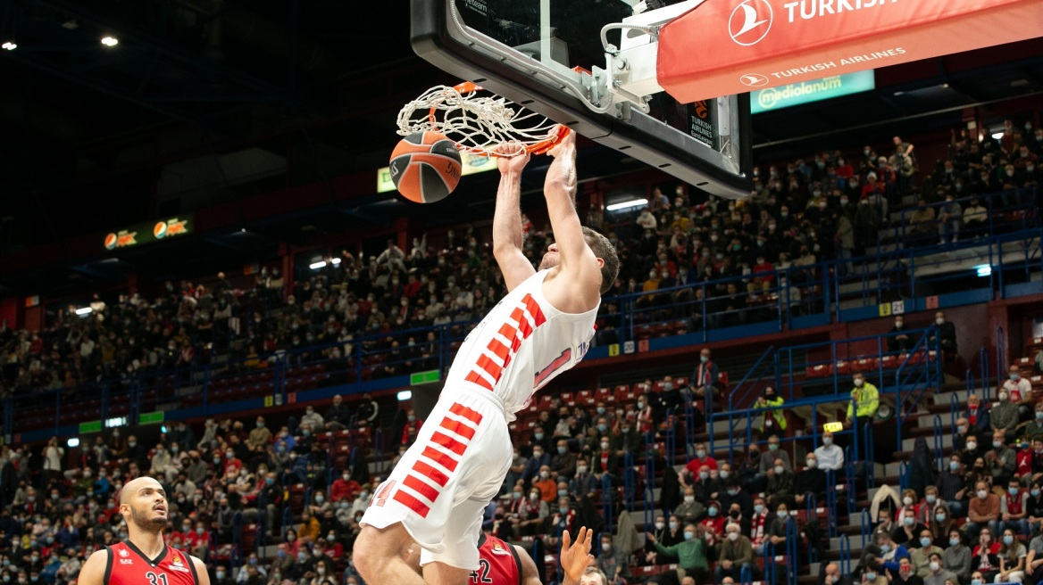 Euroleague, Αρμάνι Μιλάνο-Ολυμπιακός 72-93: «Ερυθρόλευκος» θρίαμβος με ρεκόρ 18 τριπόντων!