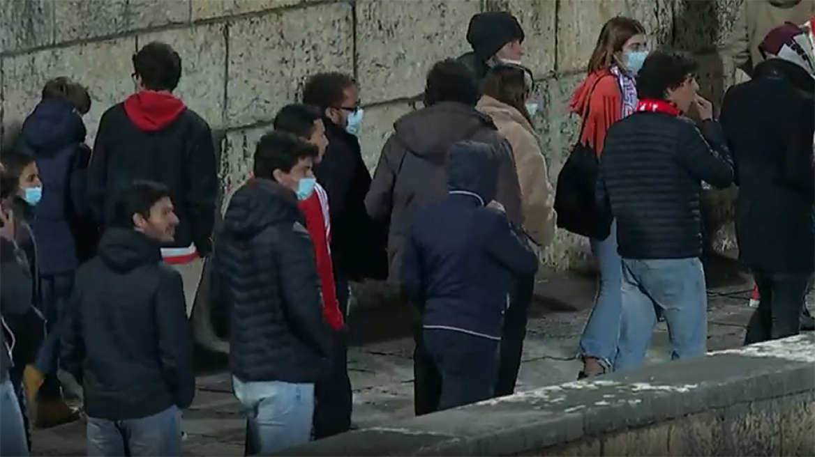 Οι οπαδοί της Μπενφίκα αποδοκίμασαν την ομάδα τους που δεν σεβάστηκε το fair play με την Μπελενένσες - Βίντεο 