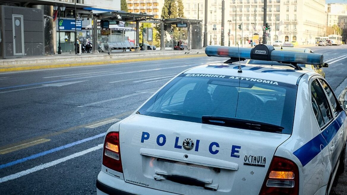 Αστυνομικοί μπλεγμένοι σε κύκλωμα διακίνησης ναρκωτικών και αναβολικών
