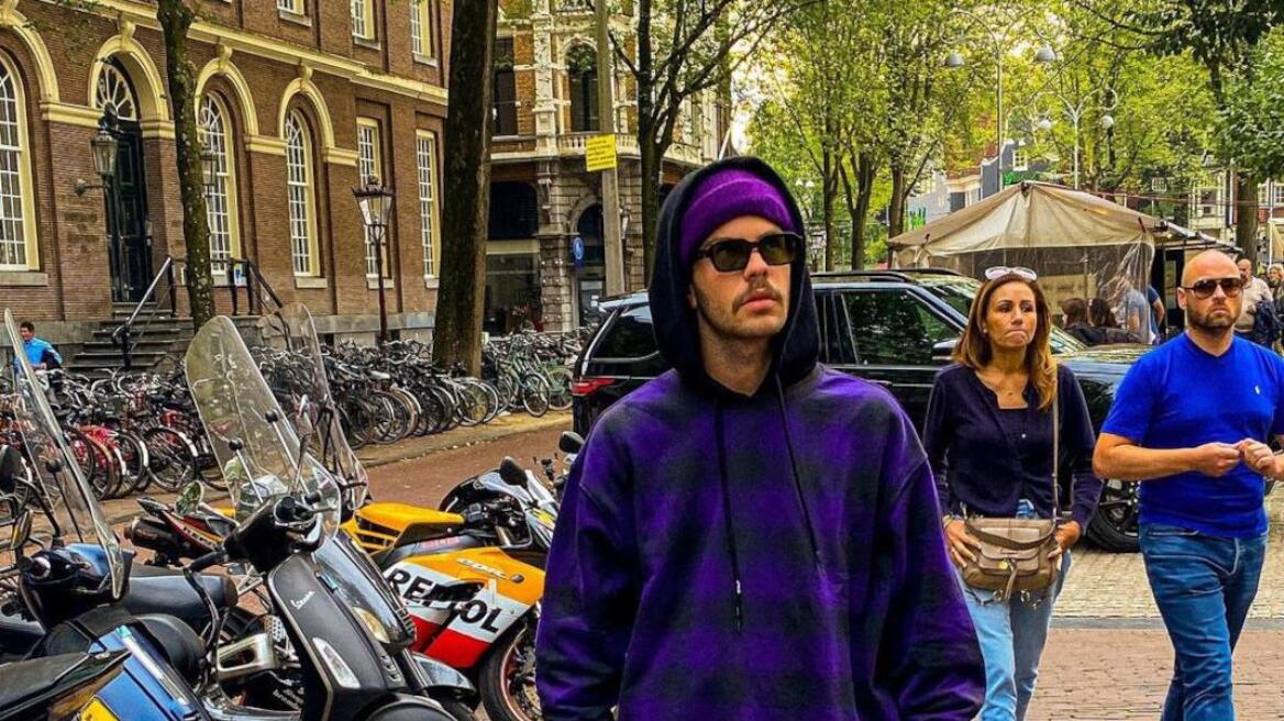 Γενέθλια έχει ο Άγγελος Λάτσιος και η Γαία Μερκούρη του εύχεται με δέκα φωτογραφίες