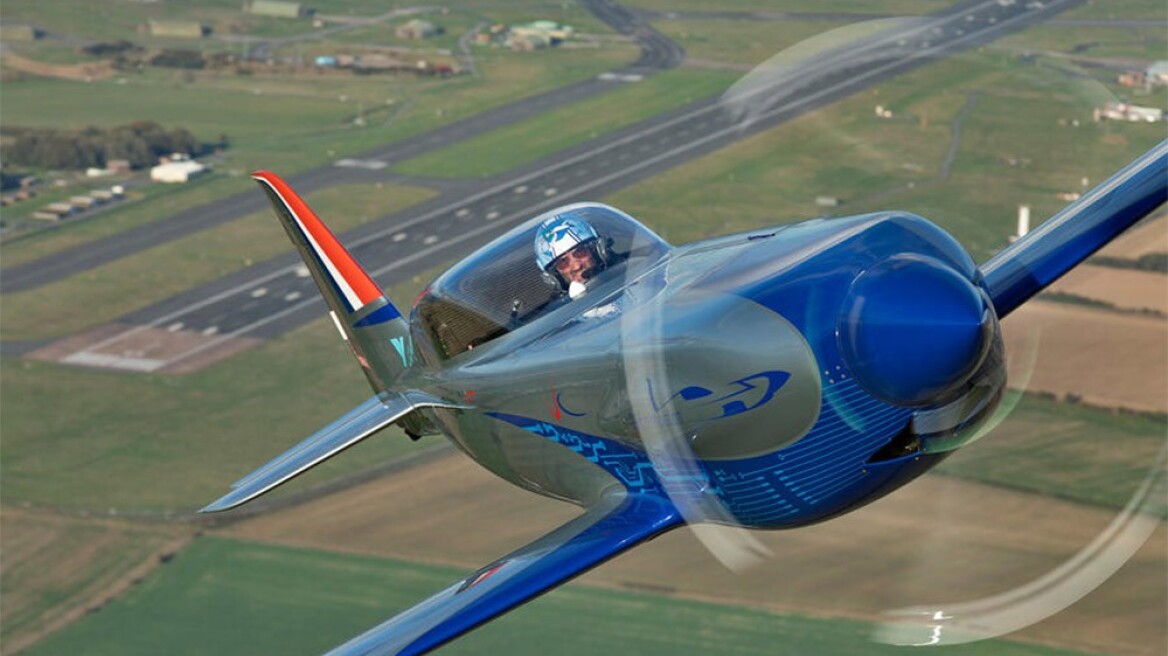 Η Rolls-Royce κυριαρχεί και στους αιθέρες