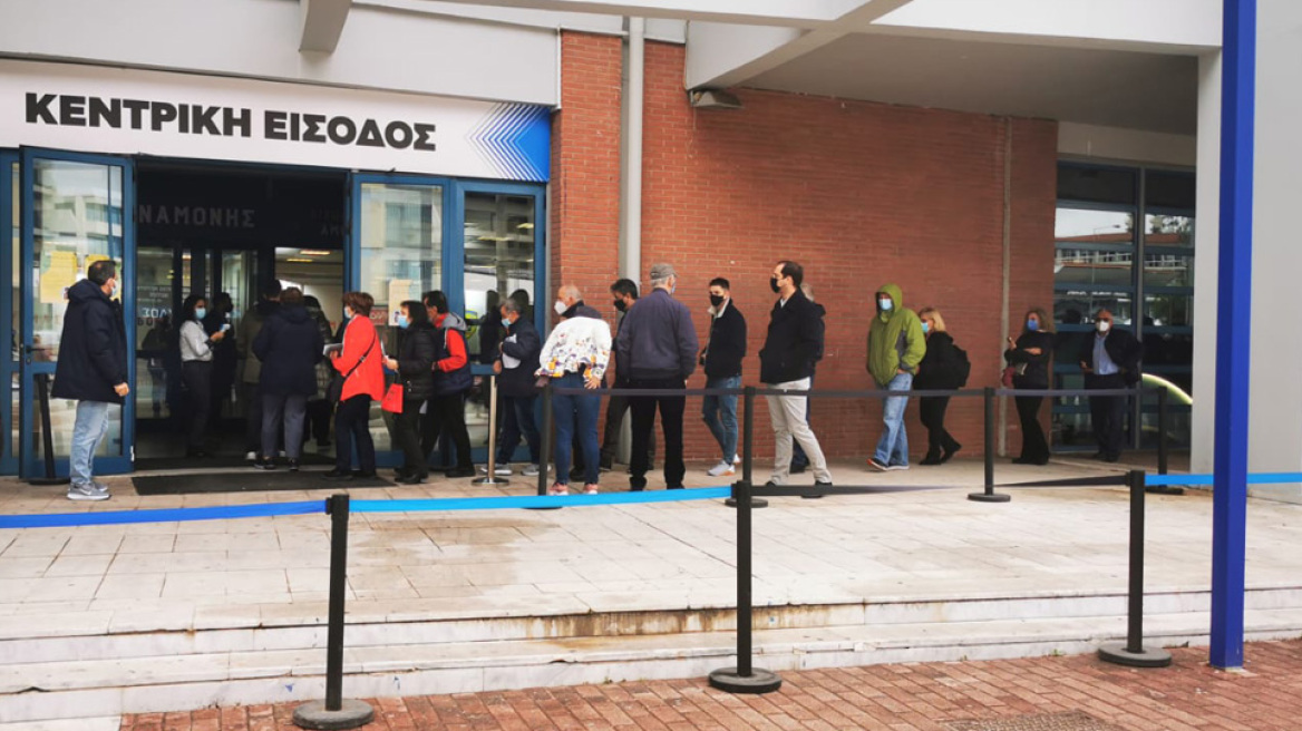 Υποχρεωτικός εμβολιασμός: Ποιοι θα πληρώσουν μισό πρόστιμο και ποιοι εξαιρούνται