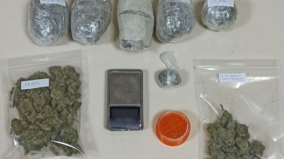 Τσάκωσαν τον προμηθευτή και τους αγοραστές κάνναβης