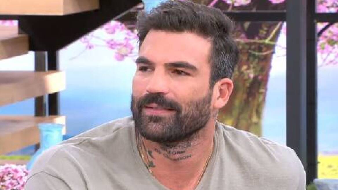 Δημήτρης Αλεξάνδρου: Μεγάλωσα μόνο με τη μαμά μου, δεν μιλάμε με τον μπαμπά του