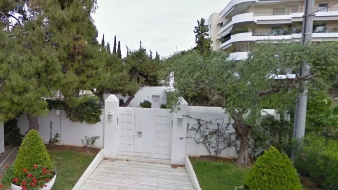 Οικογένεια Μητσοτάκη: Το σπίτι της Γλυφάδας και η δύσκολη απόφαση του «αποχωρισμού»