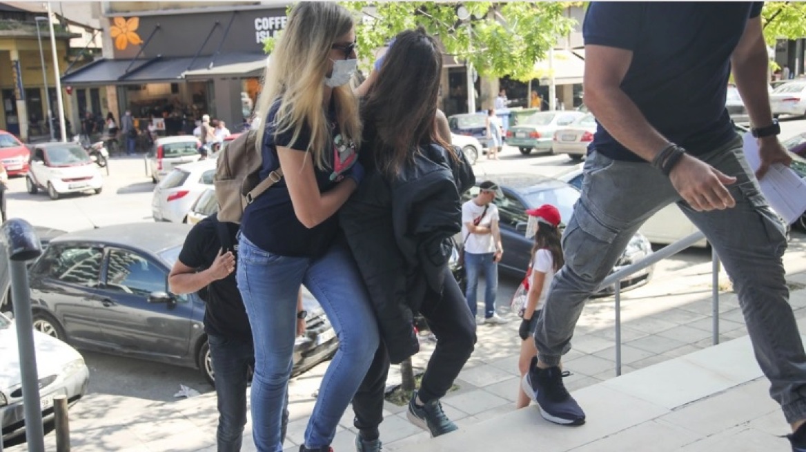 Ισόβια στην πρώην σύζυγο και 6 χρόνια στην κόρη για τη δολοφονία του οδηγού ταξί στη Θεσσαλονίκη 