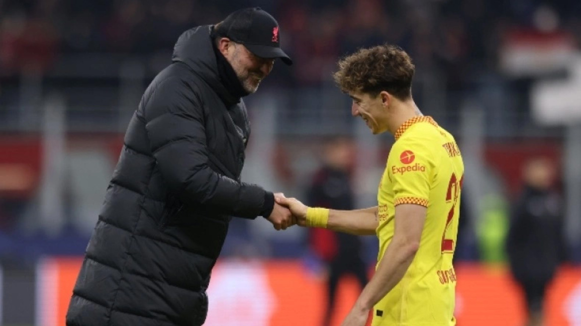 Η ιπποτική χειραψία του Κλοπ με τον Τσιμίκα