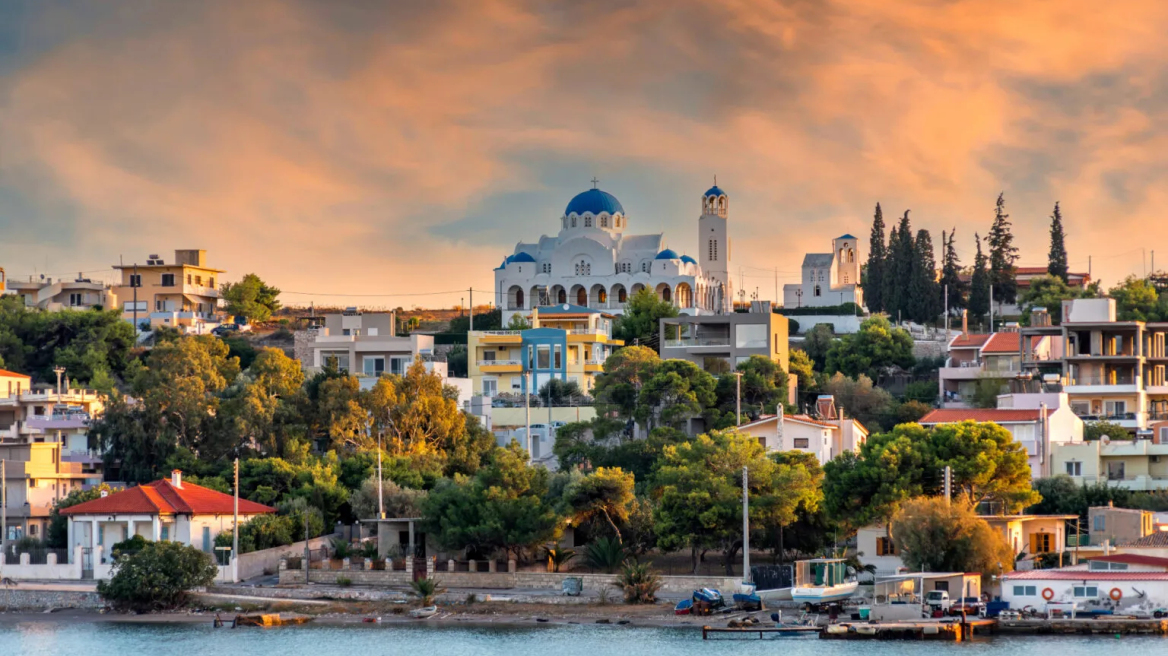6 στάσεις που πρέπει να κάνετε στη Σαλαμίνα