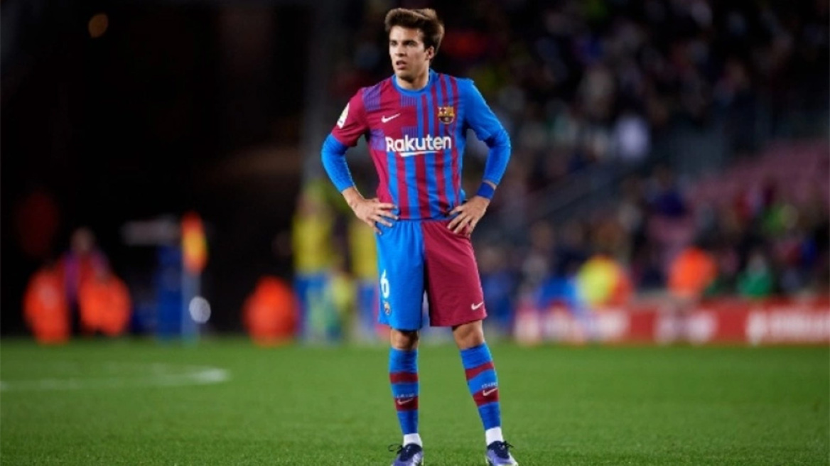 Η Μπαρτσελόνα αποκλείστηκε και ο Πουτς έβλεπε «La Casa De Papel» (Βίντεο)