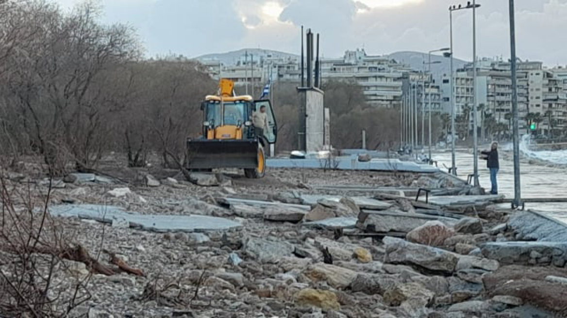 Ζημιές και στο Παλαιό Φάληρο από την κακοκαιρία