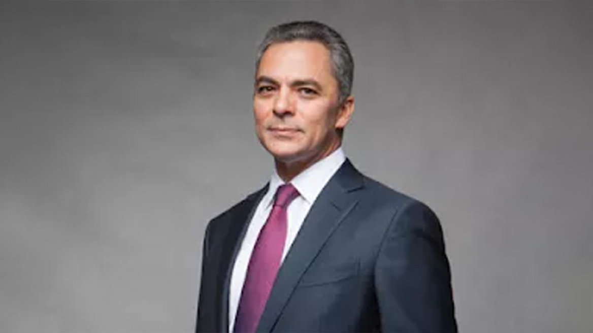 Αναστάσης Δαυίδ: Οι «αραβικές νύχτες» του Mr Coca-Cola