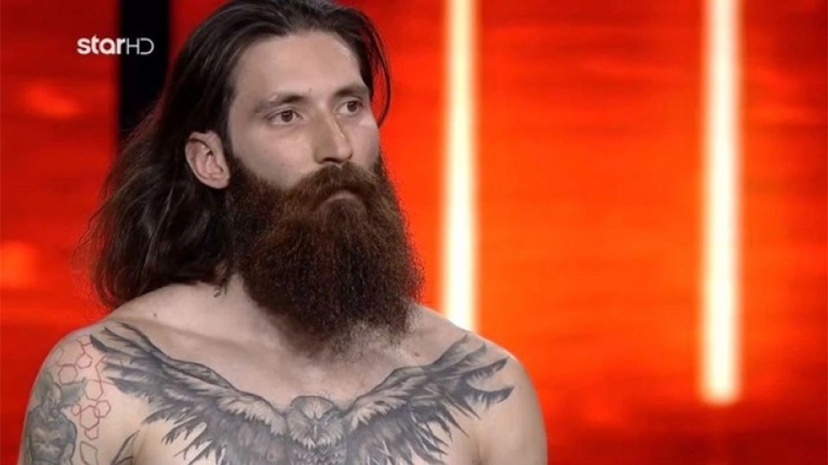 Η πρώτη δουλειά του Θοδωρή Τσαρούχα μετά το GNTM δεν είναι αυτή που φαντάζεσαι