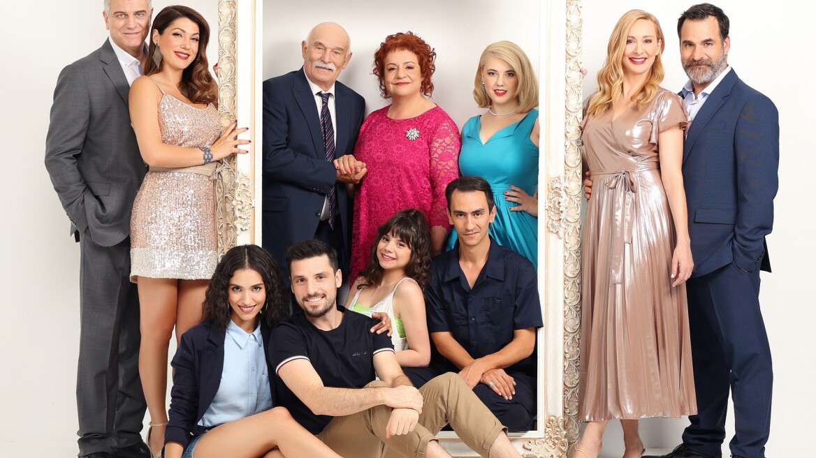 Στη σειρά «Μην Αρχίζεις τη Μουρμούρα» ο Ηλίας γίνεται περιζήτητος  στις φοιτήτριες