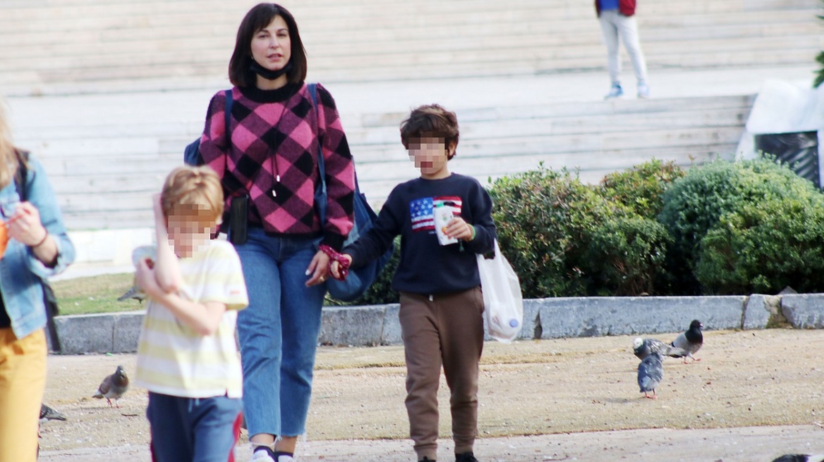 Δείτε την Κατερίνα Παπουτσάκη στο Ζάππειο με τον μεγάλο της γιο