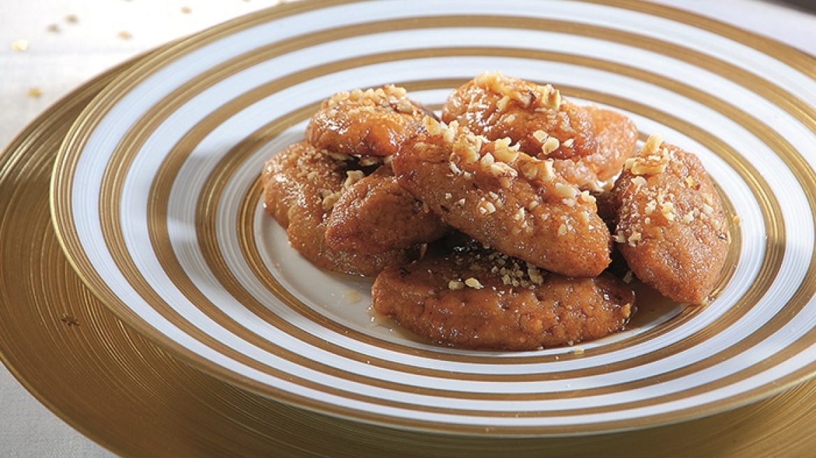 Η απόλυτη συνταγή για παραδοσιακά μελομακάρονα 