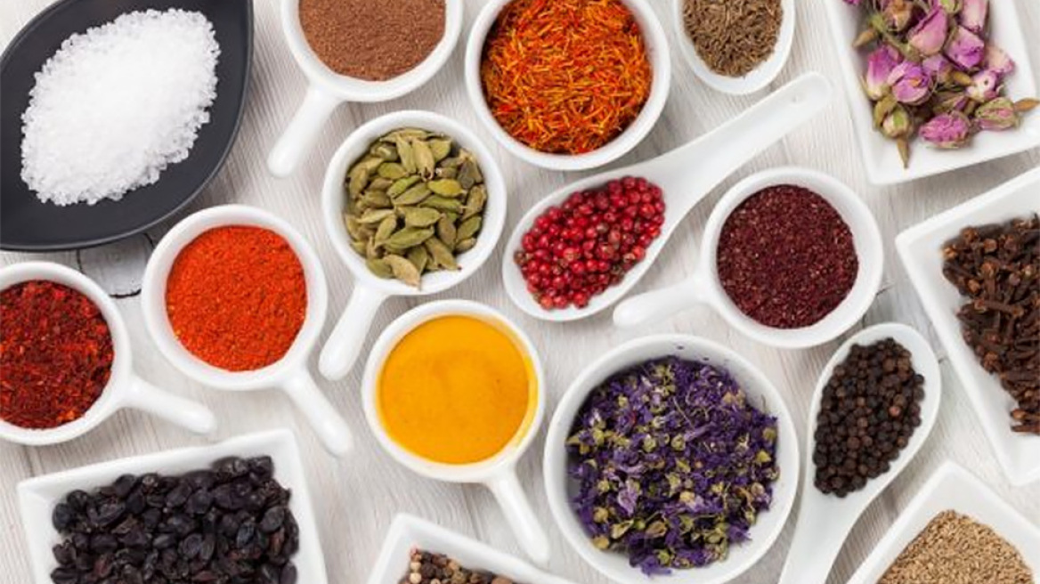 Γιορτές με μπαχαρικά και αρώματα από το Μπαχάρ