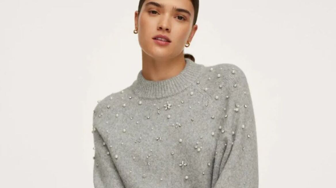 Τα πιο γιορτινά πλεκτά που μπορείτε να αγοράσετε τώρα