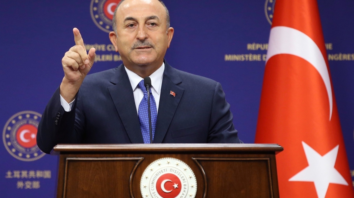 Nέες προκλήσεις Τσαβούσογλου: Συζητήσιμη η κυριαρχία των στρατιωτικοποιημένων νησιών του Αιγαίου