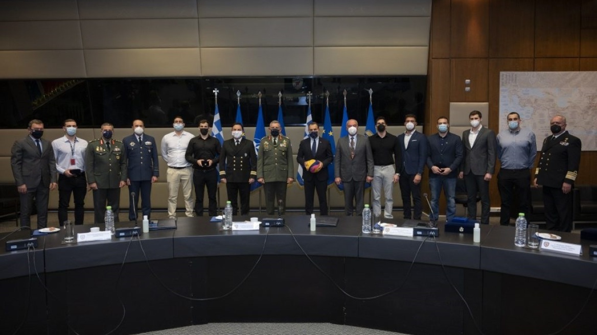 Ο Νίκος Παναγιωτόπουλος τίμησε την Εθνική Ομάδα Πόλο