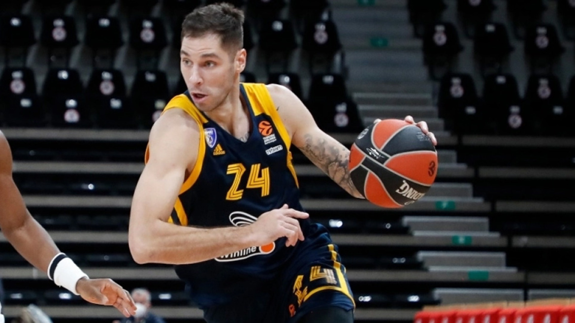 Ατυχία στον Παναθηναϊκό με Γιόβιτς που βρέθηκε θετικός στον κορωνοϊό